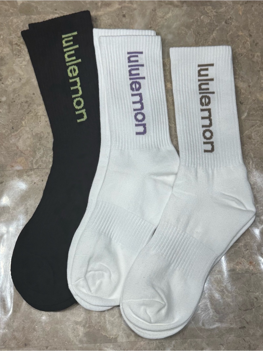 New Women’s Lululemon Athletica Socks
3 pairs Size Medium Daily Essential Socks - Picture 2 of 5